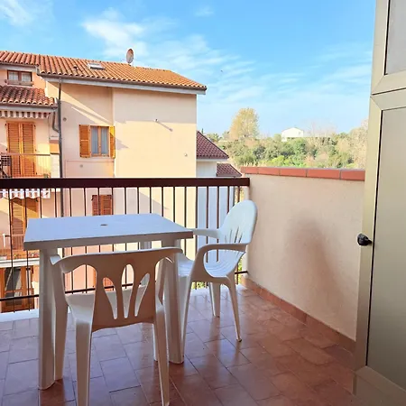 N034 - Con Terrazzo A Numana Sirolo