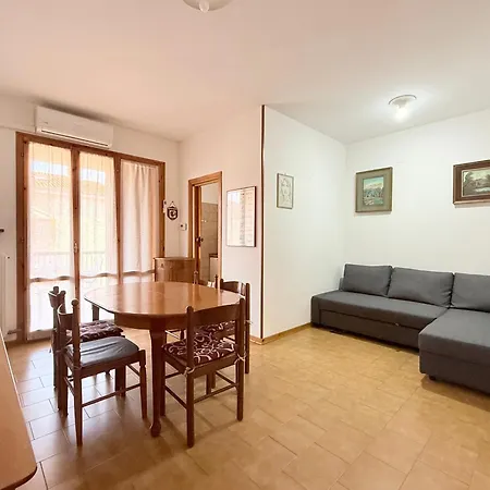 N034 - Con Terrazzo A Numana Sirolo