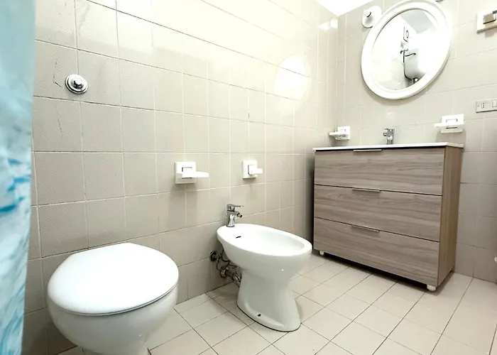 N034 - Con Terrazzo A Numana *